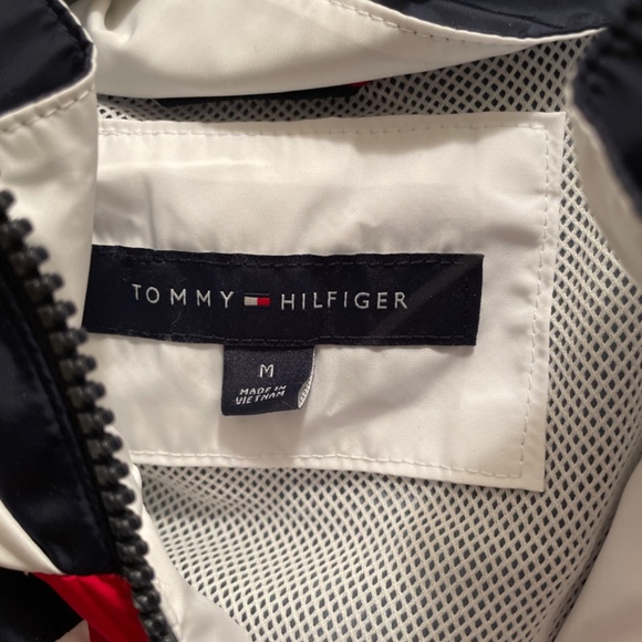 Tommy Hilfiger Womens windbreaker NWOT size m- - Picture 3 of 7